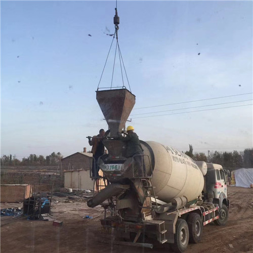 新余市“精准瞄准”—— 吊车的 “定位导航” 技术